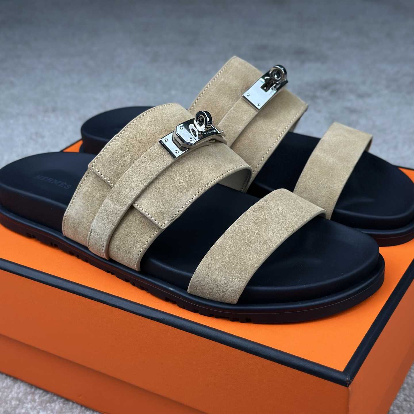 Hermes Jackson Sandal - DopestKickz