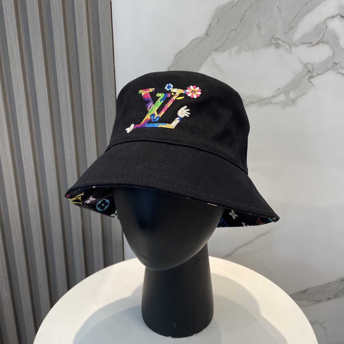 Louis Vuitton LV x TM Reversible Superflat Bucket Hat   M7985 - DopestKickz
