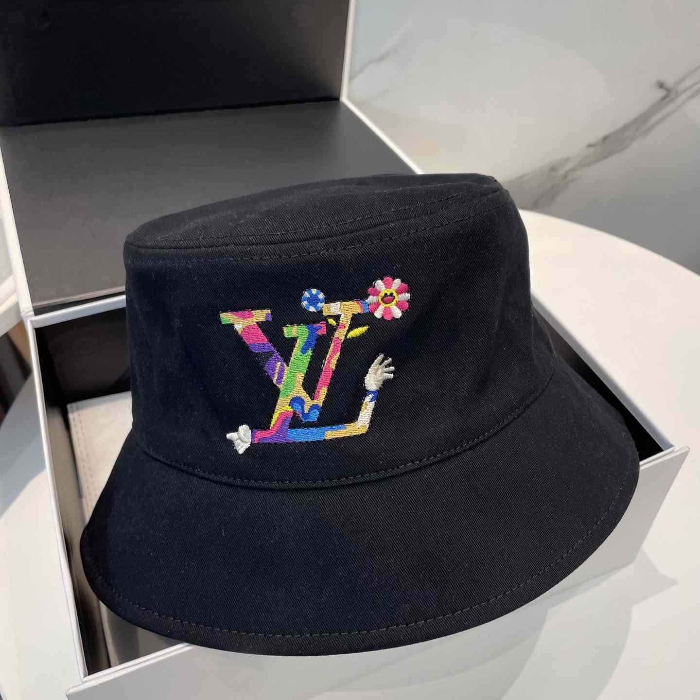 Louis Vuitton LV x TM Reversible Superflat Bucket Hat   M7985 - DopestKickz