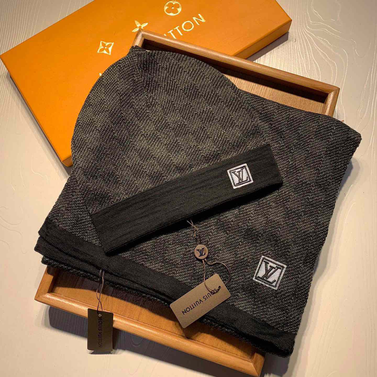 Louis Vuitton Beanie And Scarf  - DopestKickz