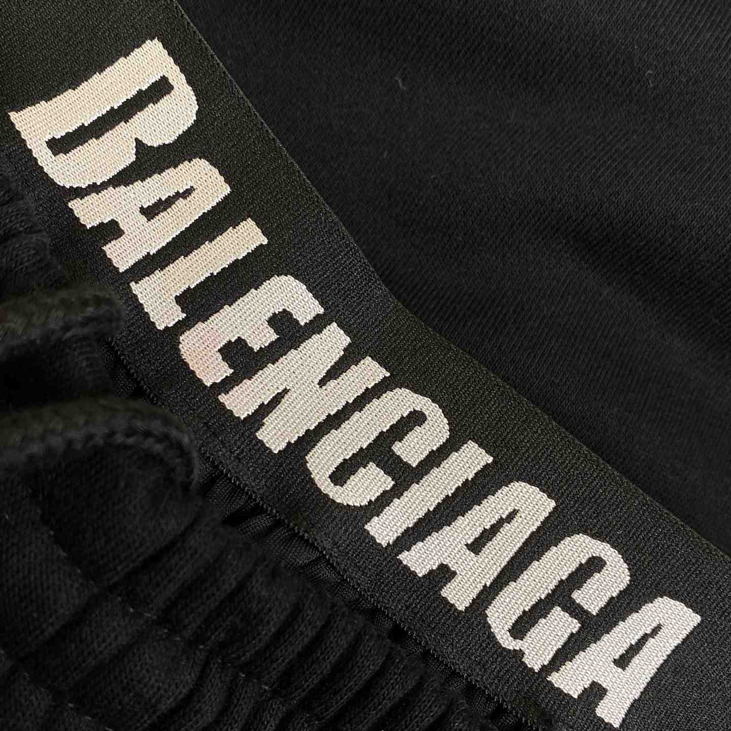 Balenciaga New Sporty B Trompe L'oeil Waistband Baggy Sweatpants - DopestKickz