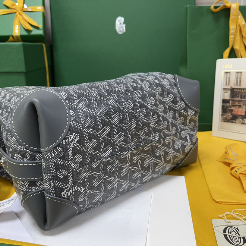 Goyard Boeing 25 Toilet Bag(25x12x12cm) - DopestKickz