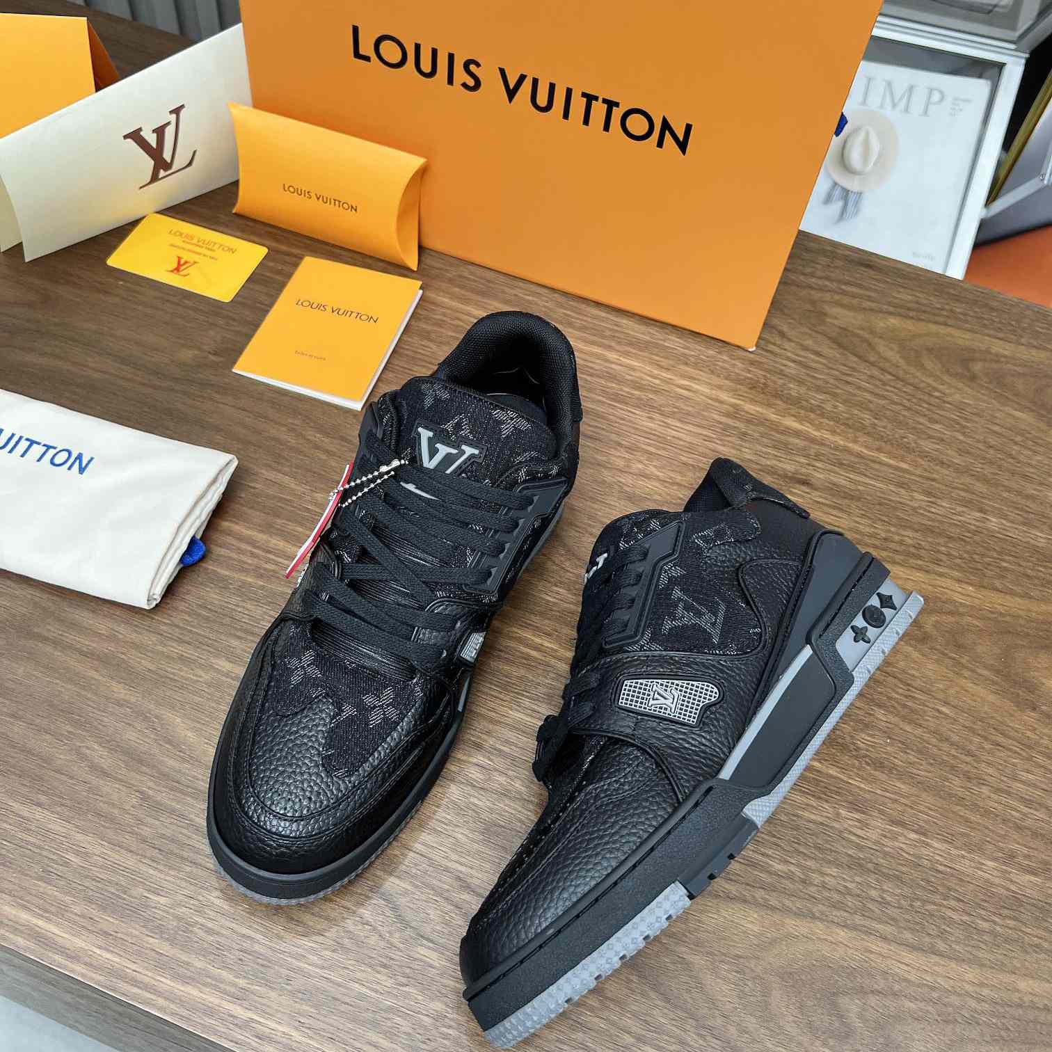 Louis Vuitton LV Trainer Sneaker    1A9IPP - DopestKickz