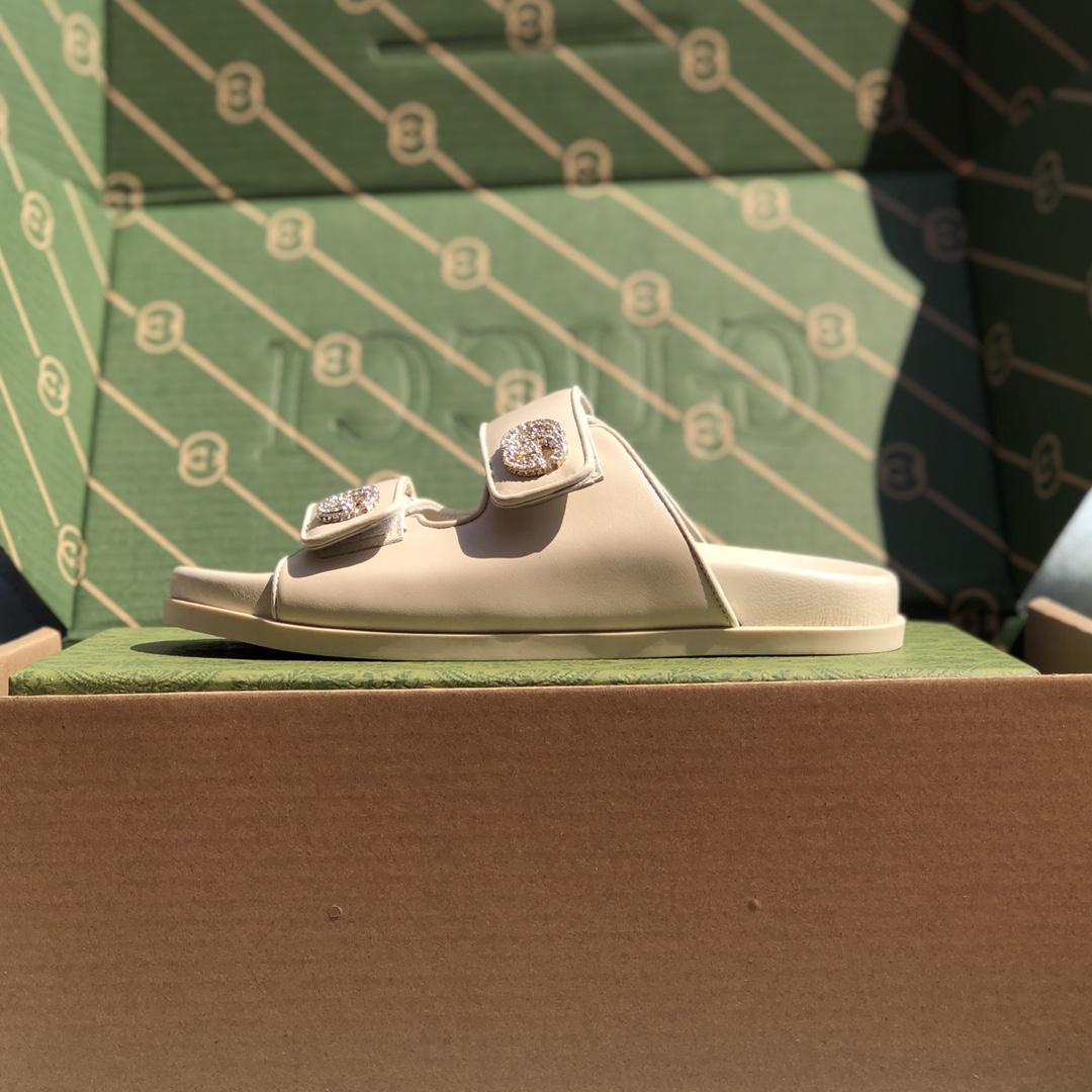 Gucci Women's Double G Sandal - DopestKickz