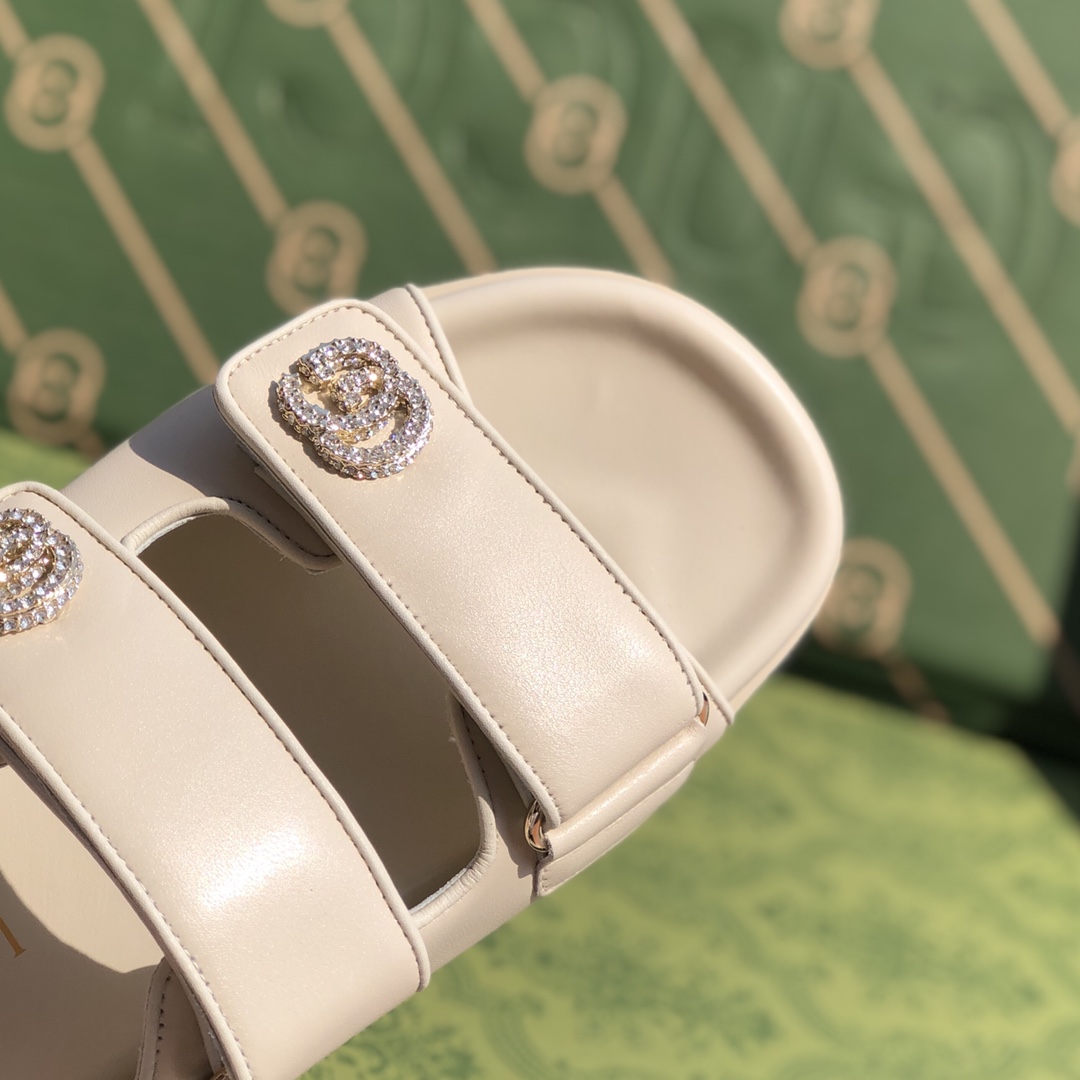 Gucci Women's Double G Sandal - DopestKickz