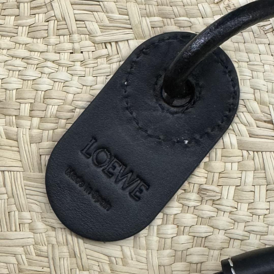 Loewe Medium Anagram Basket Bag In Iraca Palm And Calfskin - DopestKickz