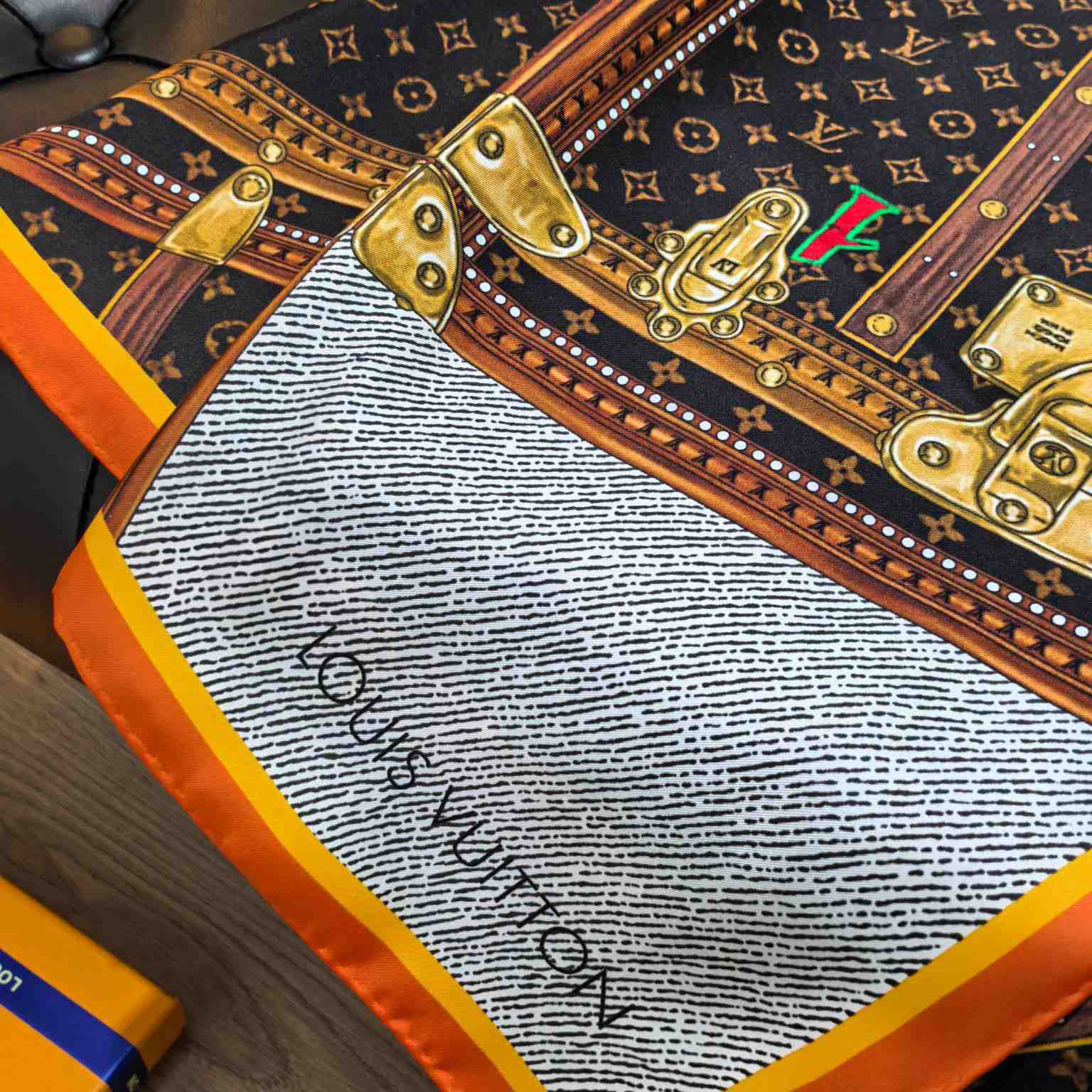 Louis Vuitton Time Trunk Square 90  M94096 - DopestKickz
