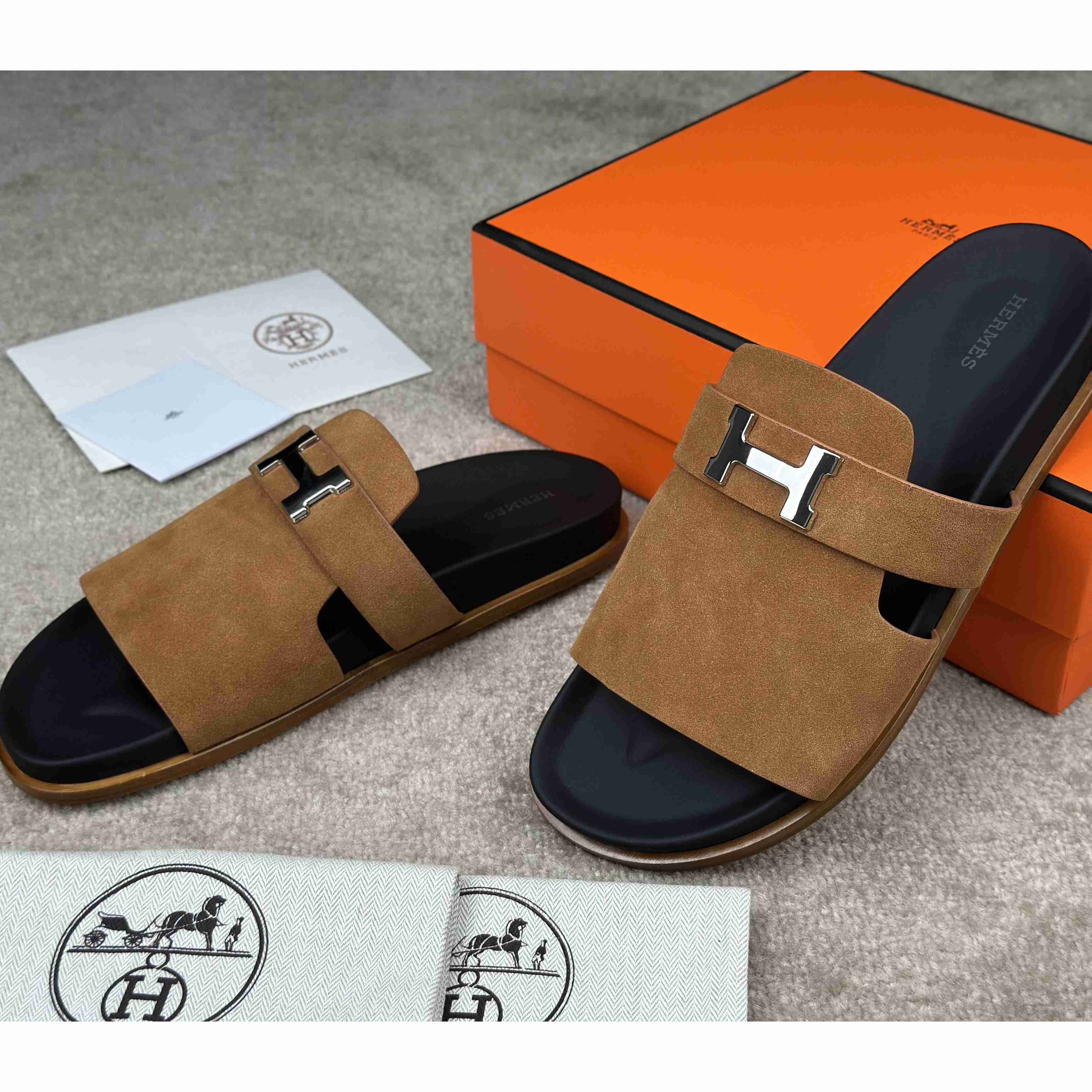 Hermes Jaures Sandal - DopestKickz
