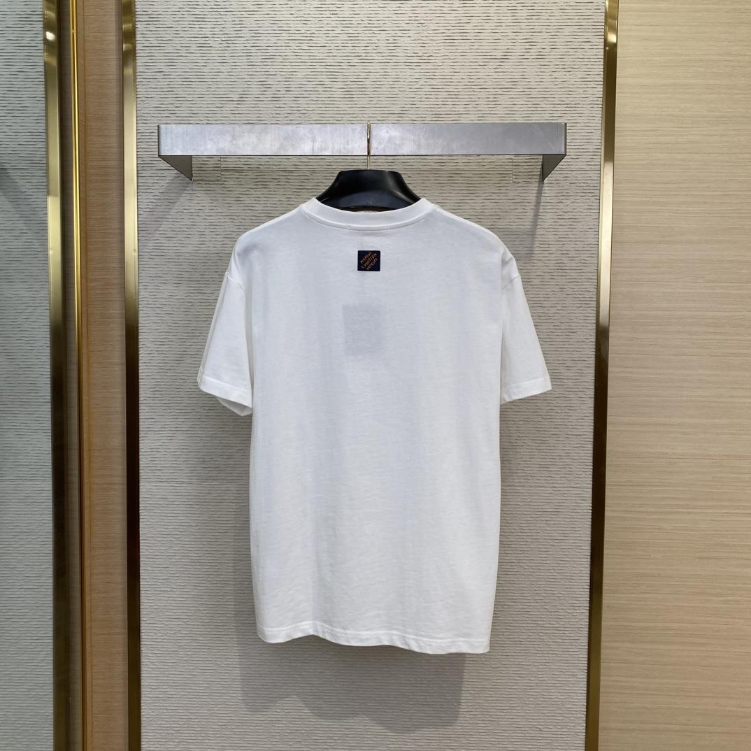 Louis Vuitton Monogram Flower 3D Gradient Print T-Shirt   1AGTRH - DopestKickz