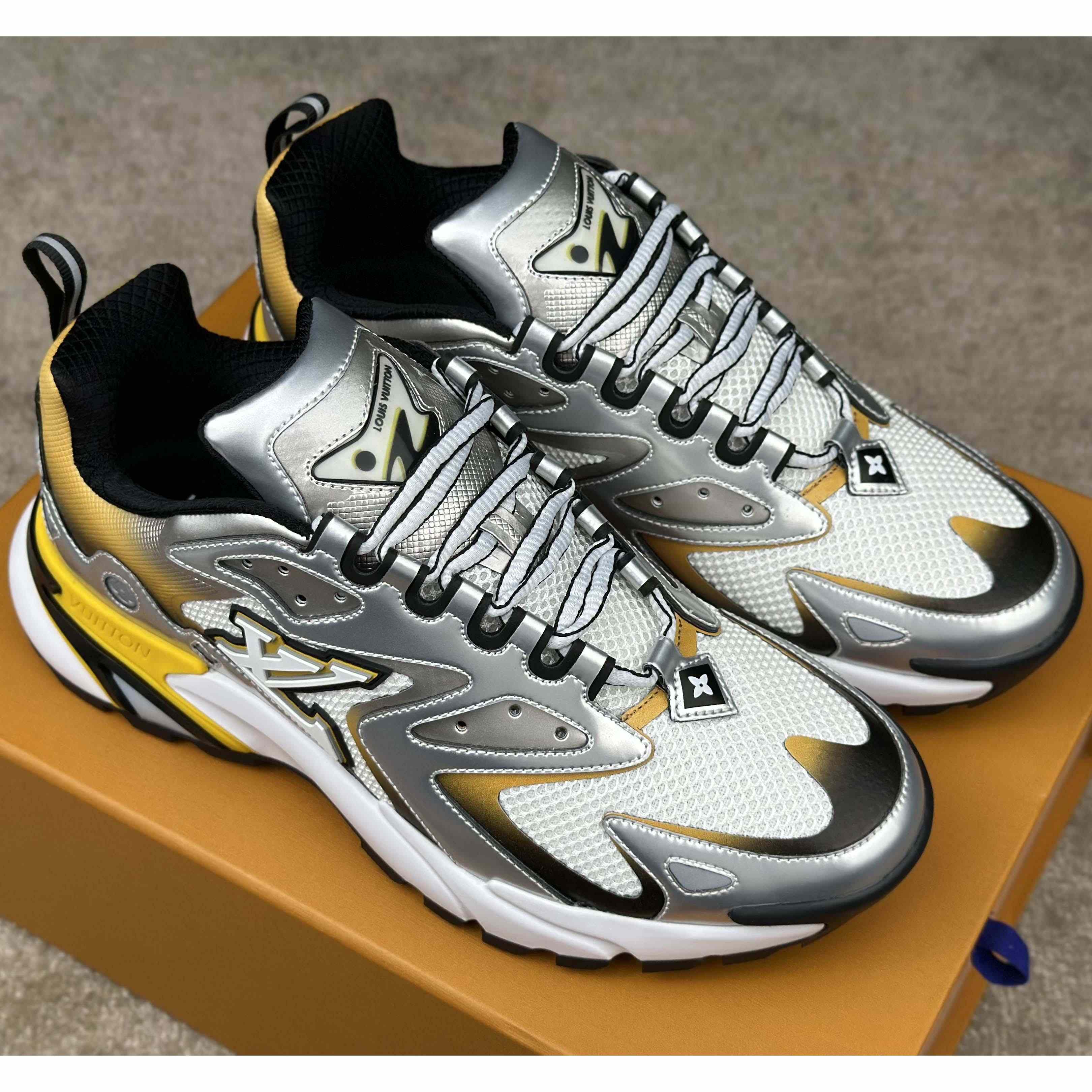 Louis Vuitton LV Runner Tatic Sneaker  1ADI77 - DopestKickz