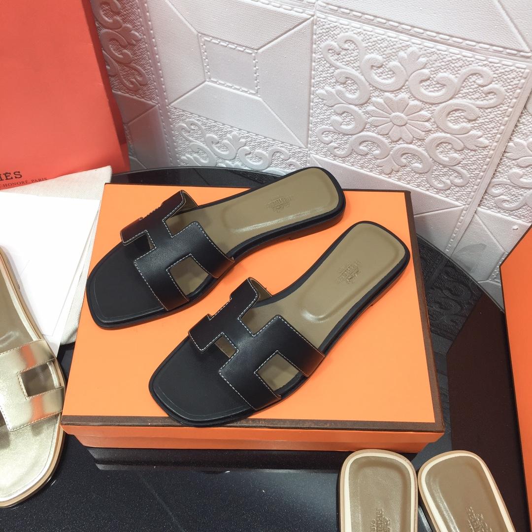 Hermes Oran Sandal - DopestKickz