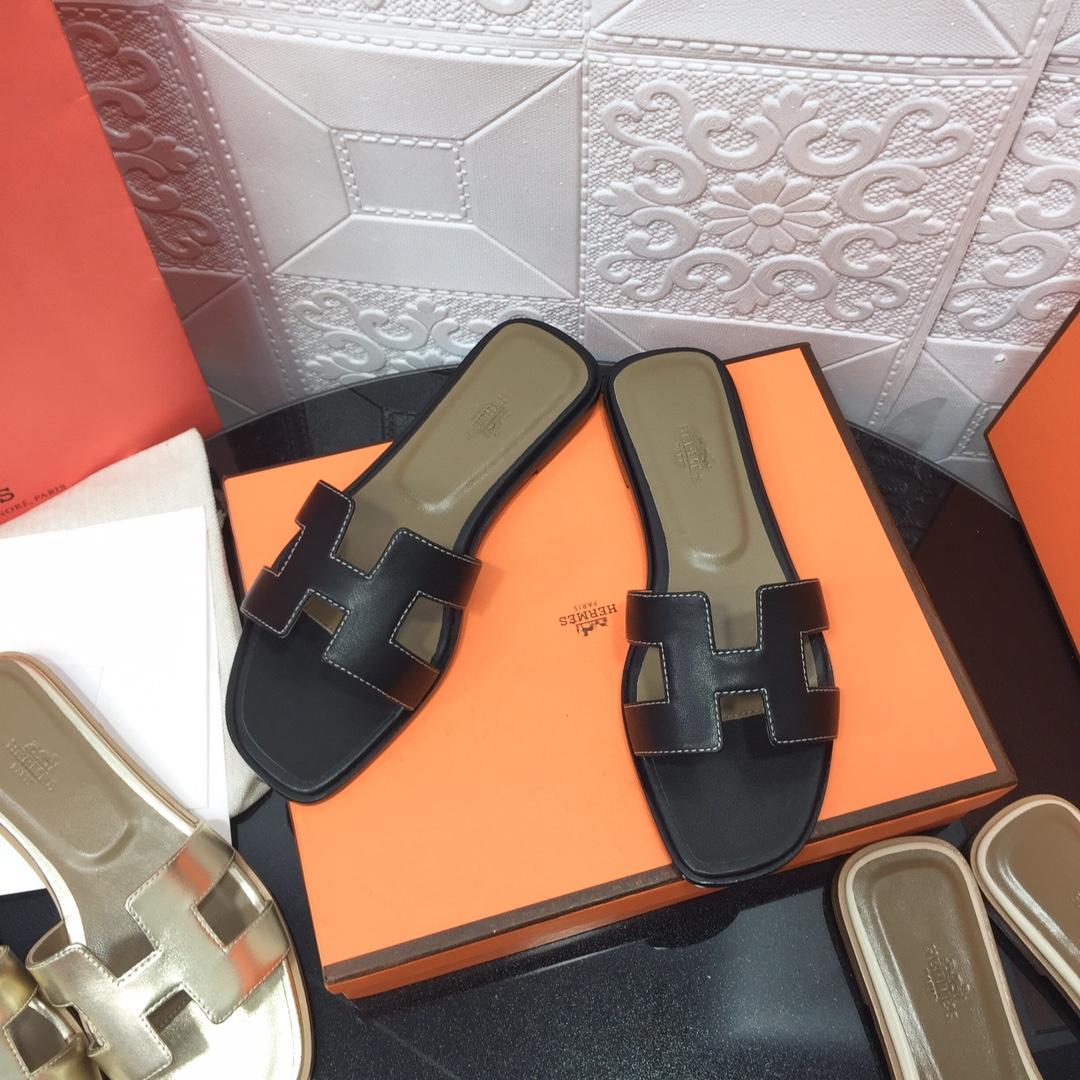 Hermes Oran Sandal - DopestKickz