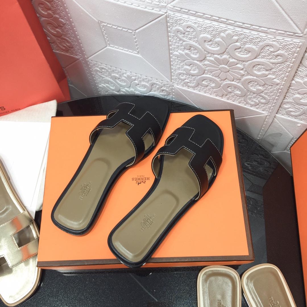 Hermes Oran Sandal - DopestKickz