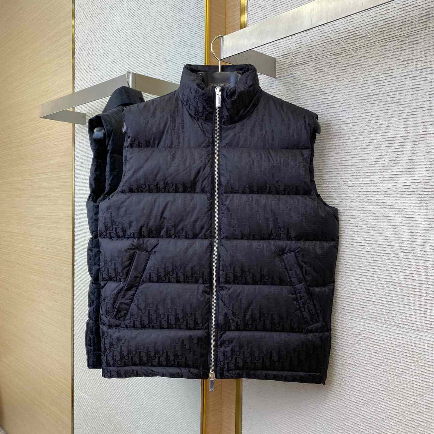 Dior Oblique Vest - DopestKickz