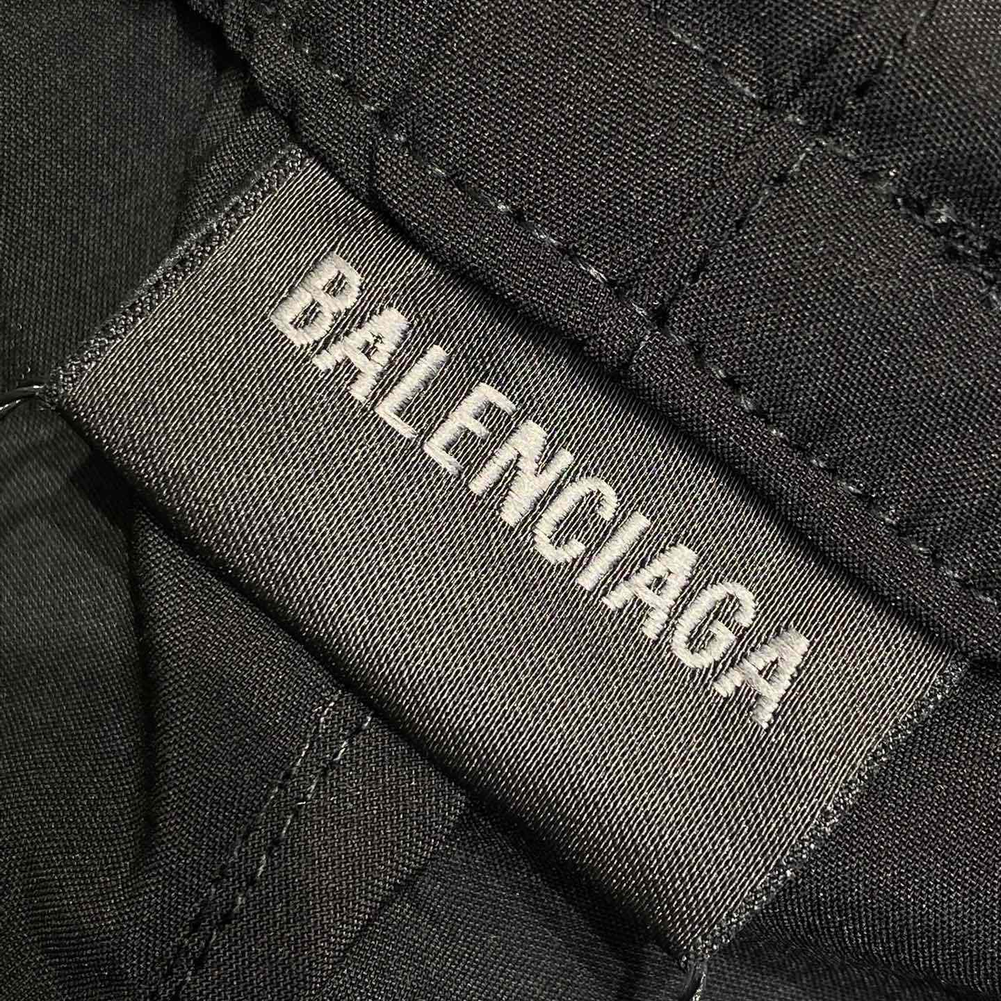 Balenciaga Fitted Tracksuit Pants In Black - DopestKickz