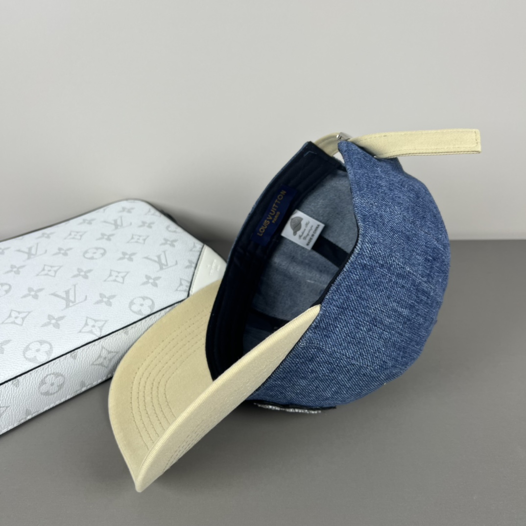 Louis Vuitton Cap - DopestKickz