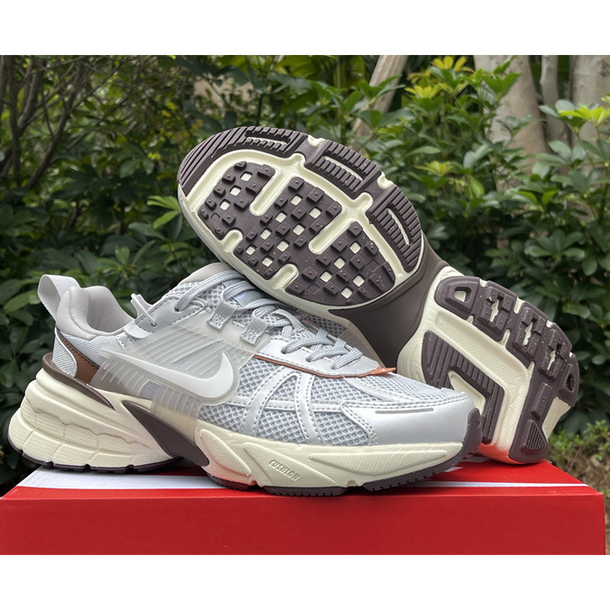 Nike V2K Sneaker        FD0736-202 - DopestKickz