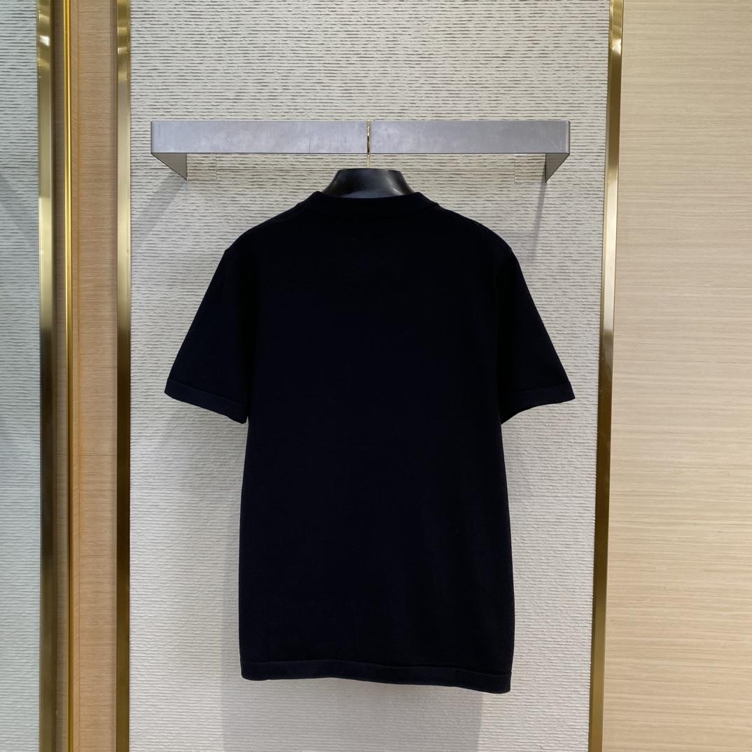 Givenchy T-shirt In Knit With HG Jacquard - DopestKickz