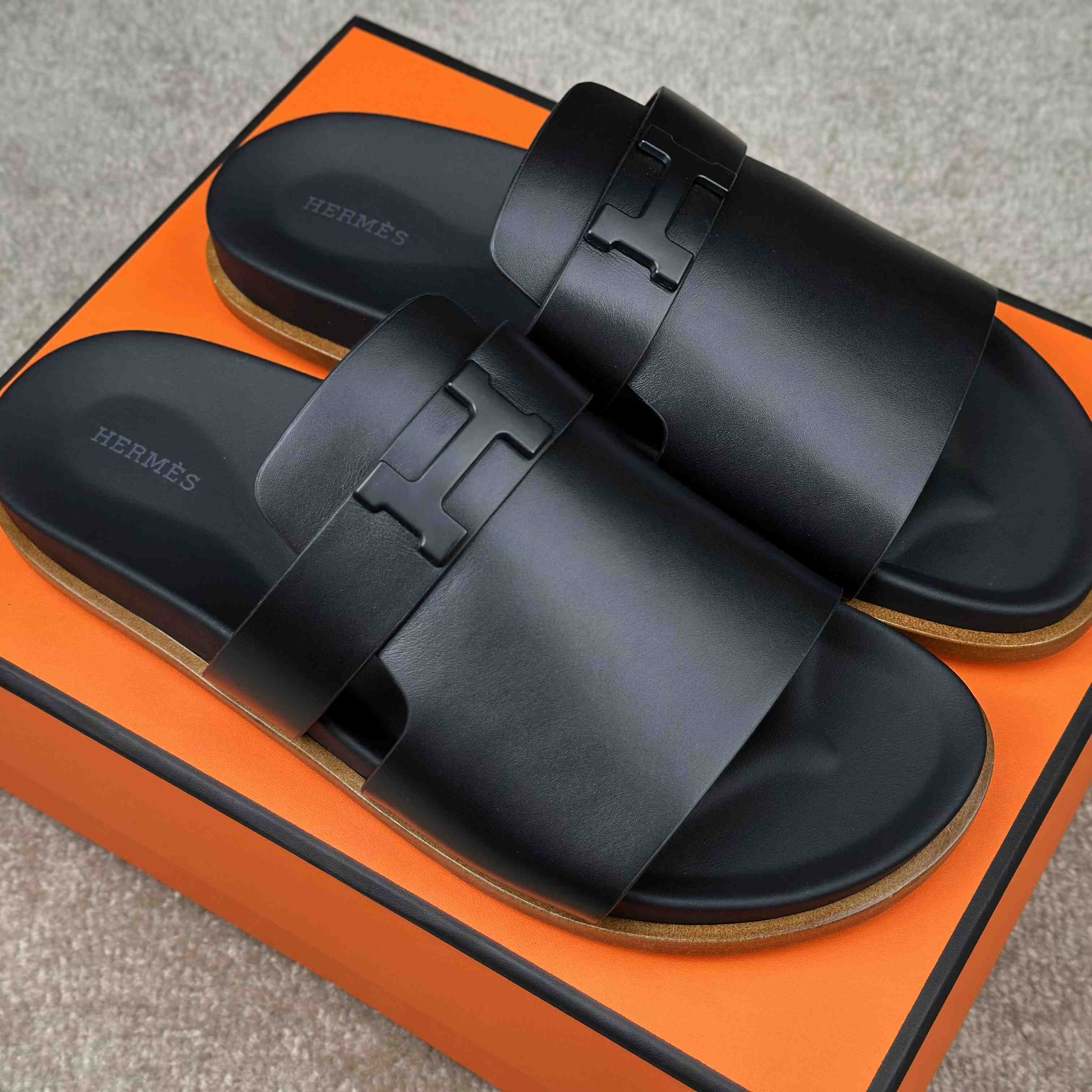 Hermes Jaures Sandal - DopestKickz