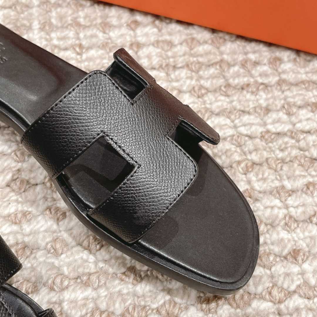 Hermes Oran Sandal - DopestKickz