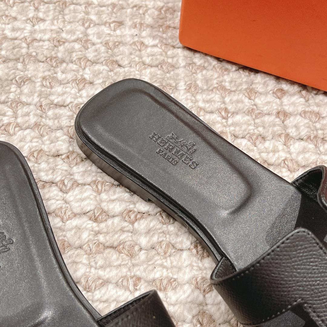Hermes Oran Sandal - DopestKickz