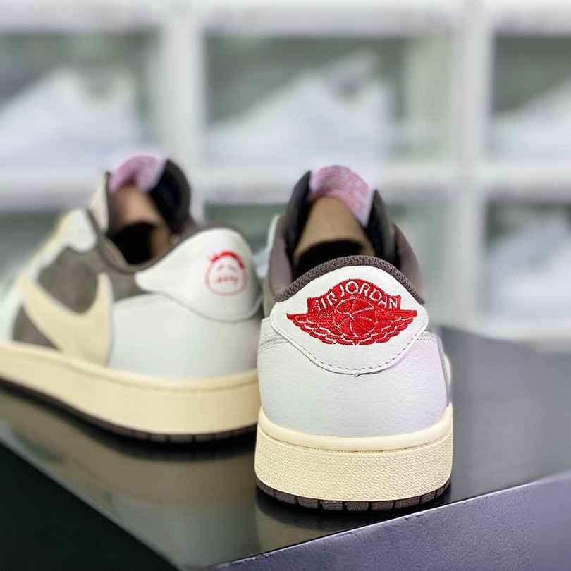 Travis Scott x Air Jordan AJ1 Low OG SP Sneaker    DM7866-162  - DopestKickz