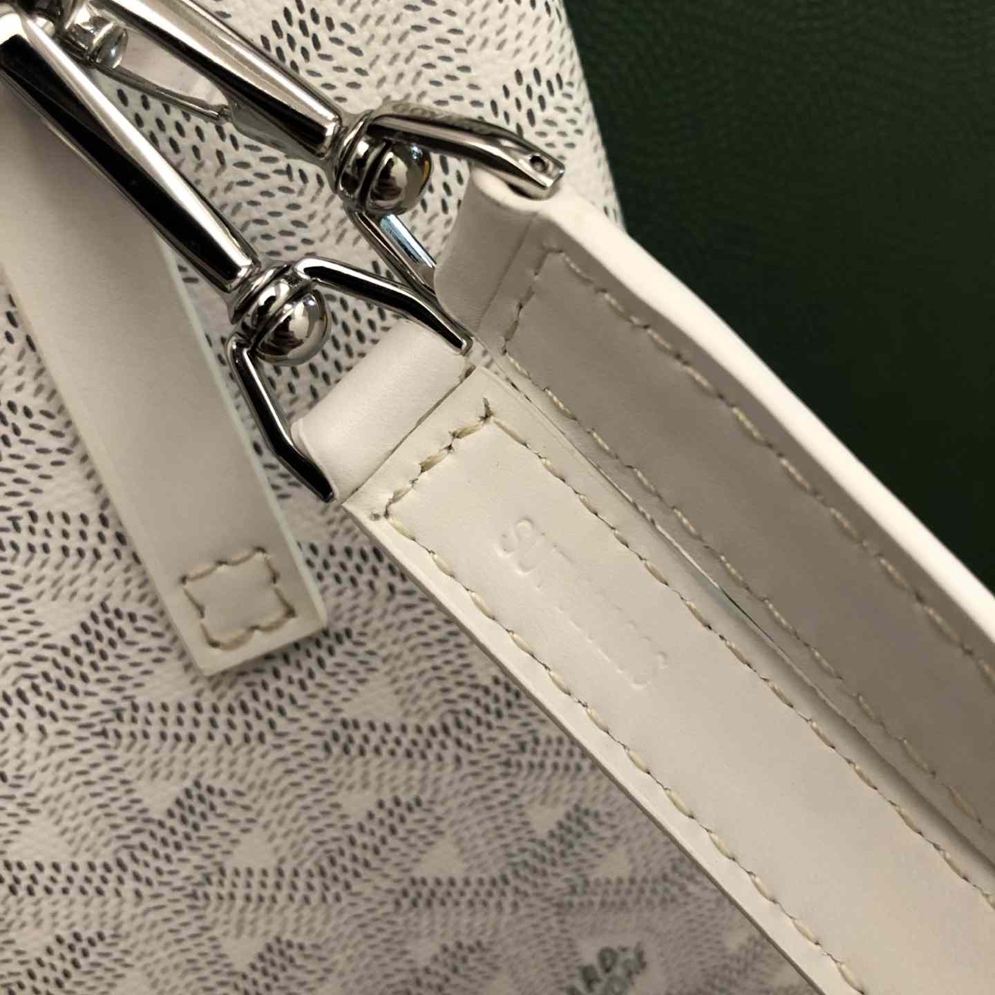 Goyard Montmartre GM Case - DopestKickz