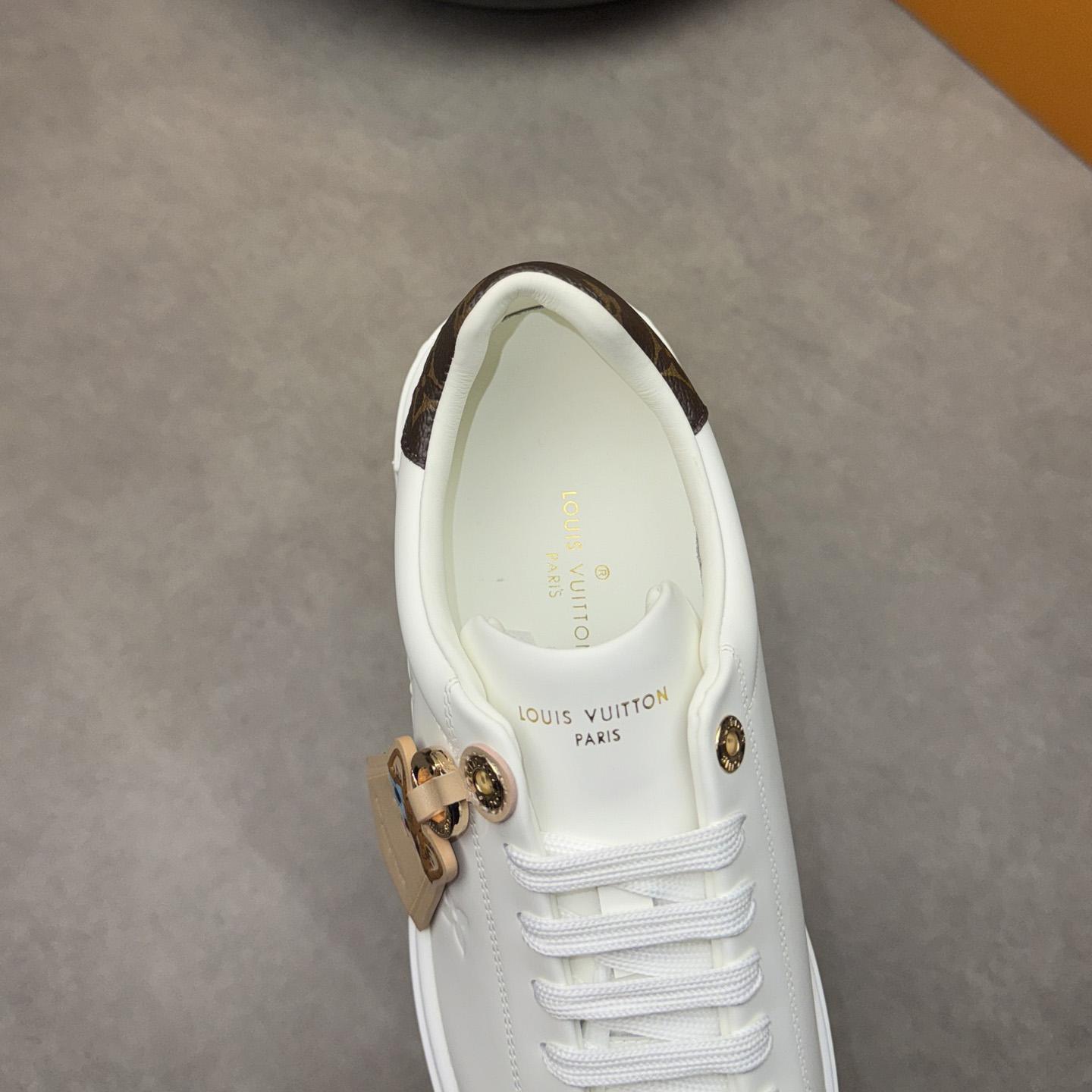 Louis Vuitton Sneaker - DopestKickz