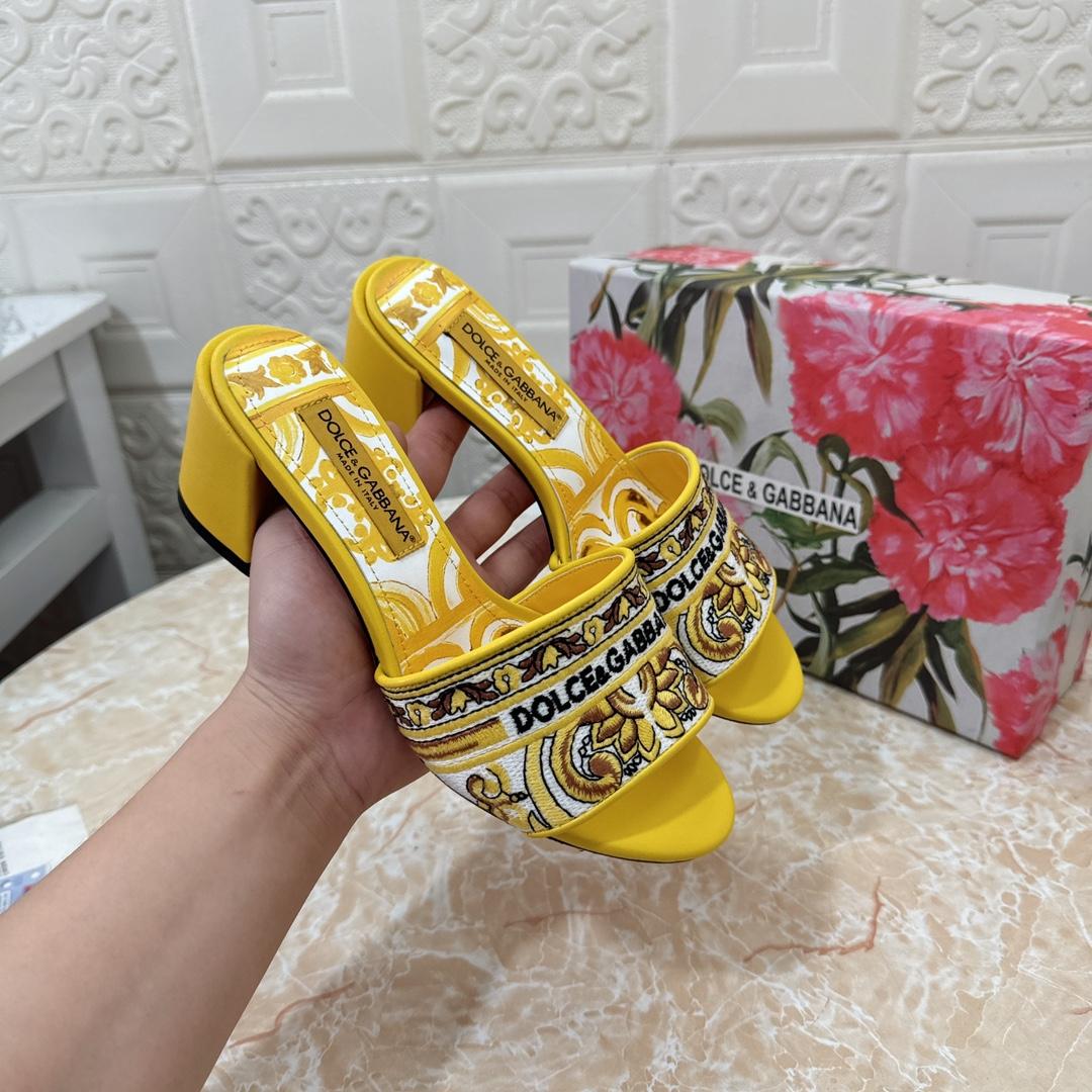 Dolce & Gabbana 65mm Majolica-embroidered Sandals  - DopestKickz