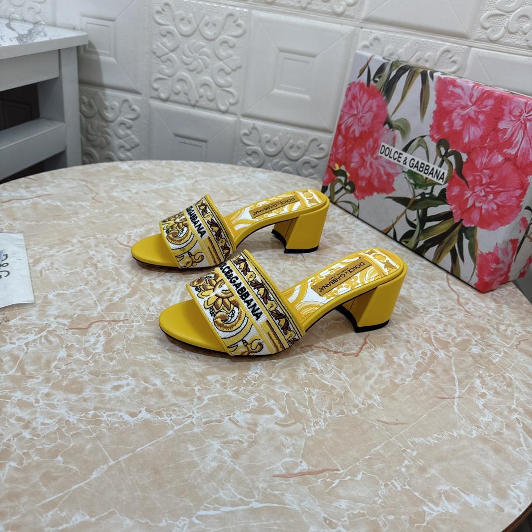 Dolce & Gabbana 65mm Majolica-embroidered Sandals  - DopestKickz