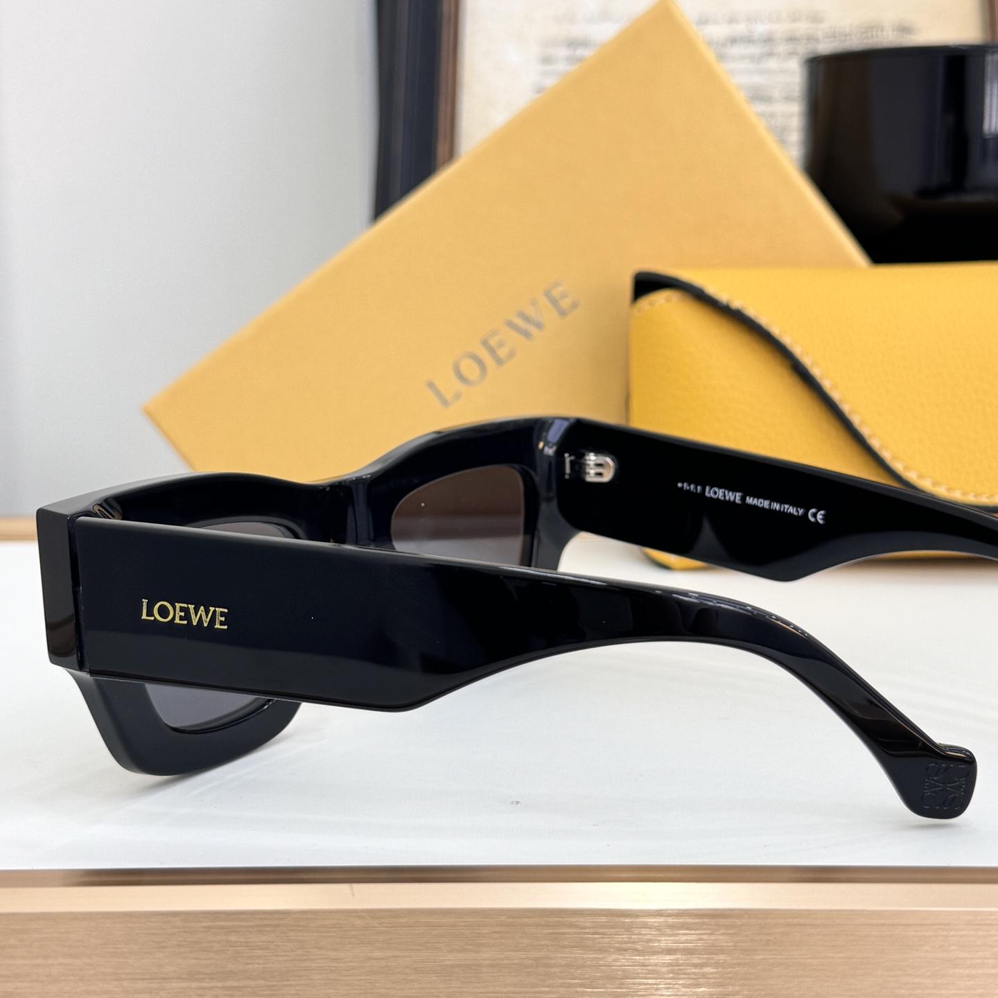 Loewe Cinema Frame Sunglasses   LW40178U  - DopestKickz