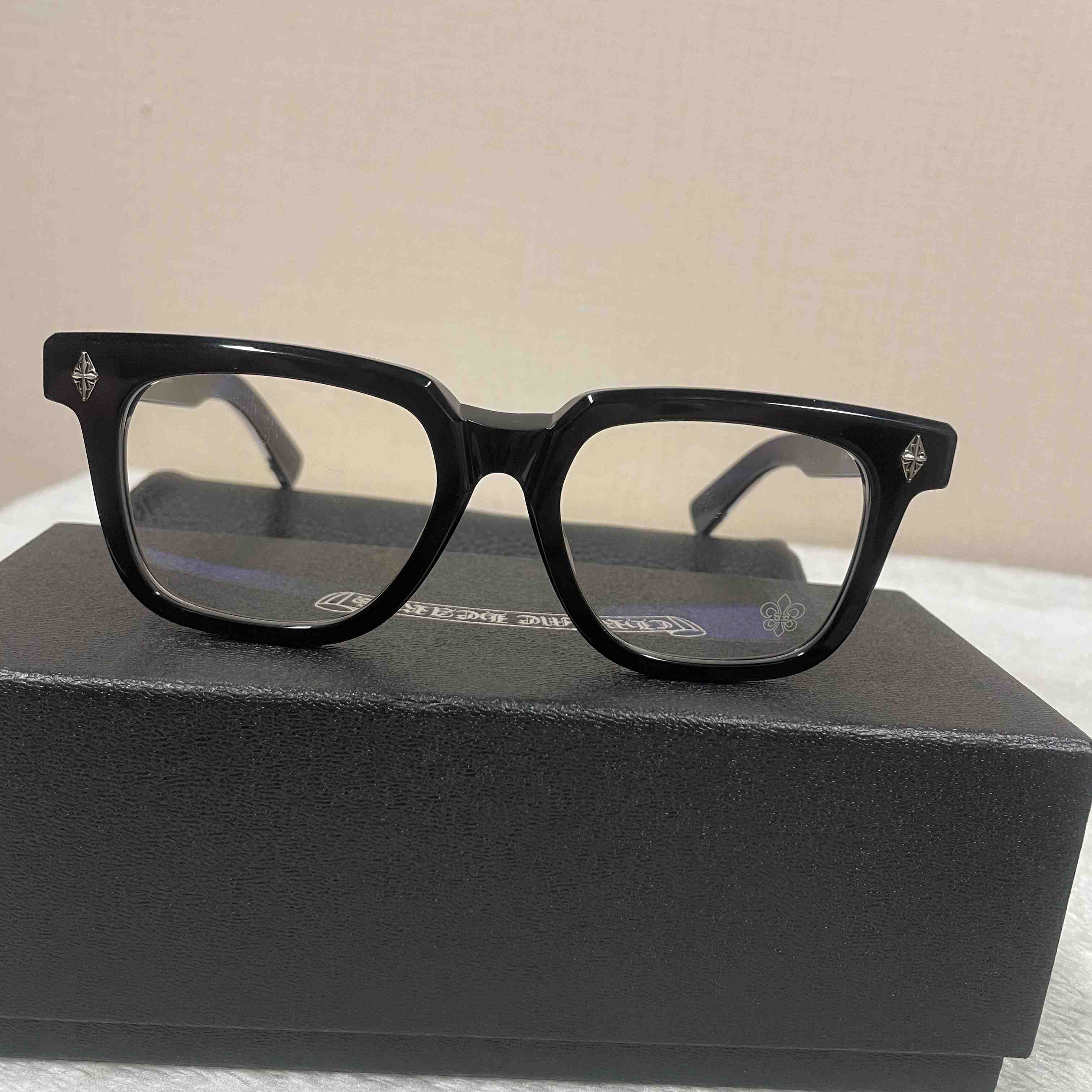 Chrome Hearts Glasses - DopestKickz