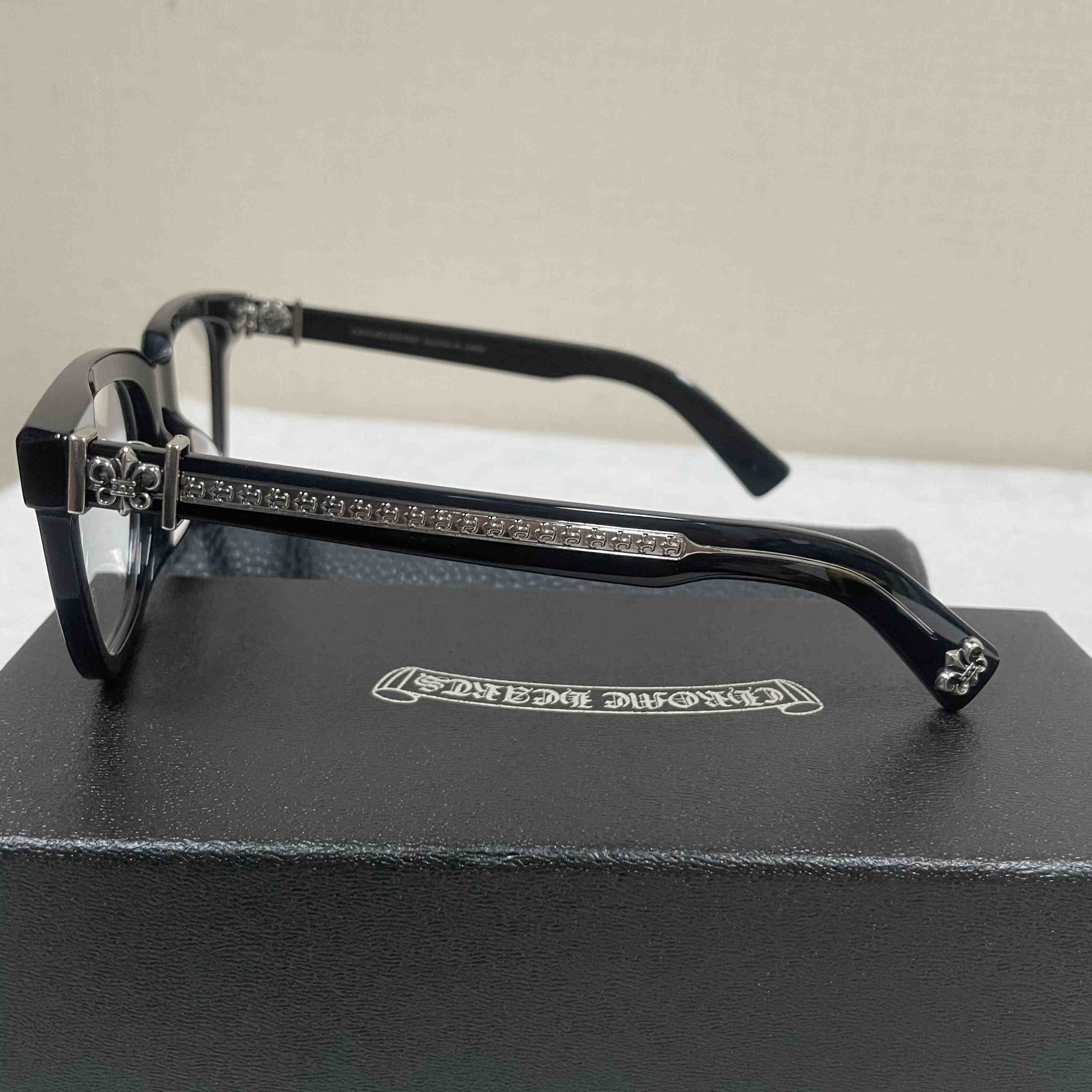 Chrome Hearts Glasses - DopestKickz