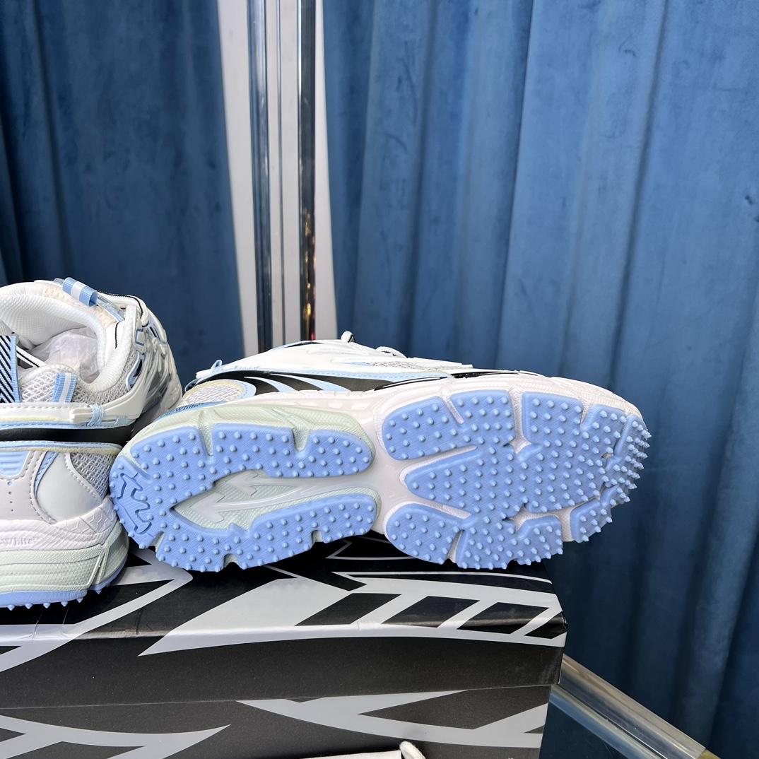 Off-White Be Right Back 'Black'  - DopestKickz