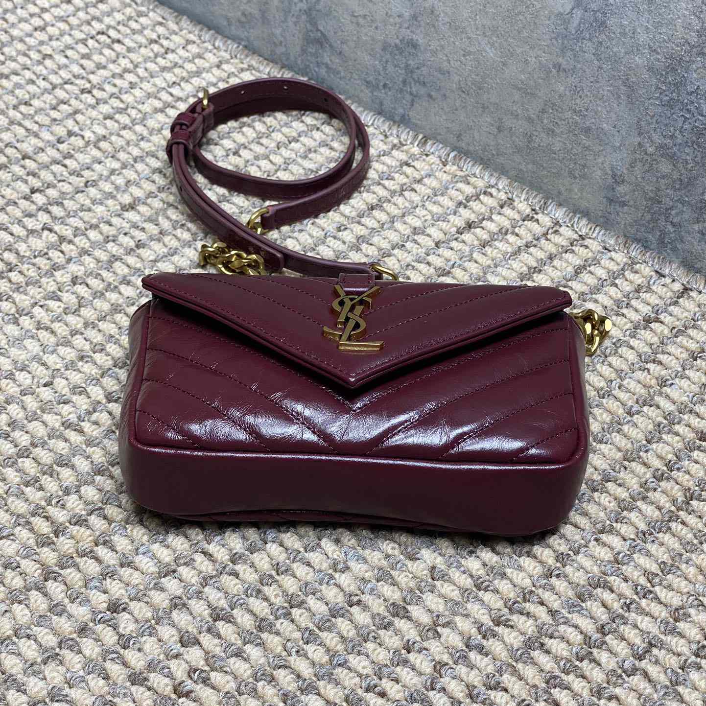 Saint Laurent College Mini In Shiny Leather - DopestKickz