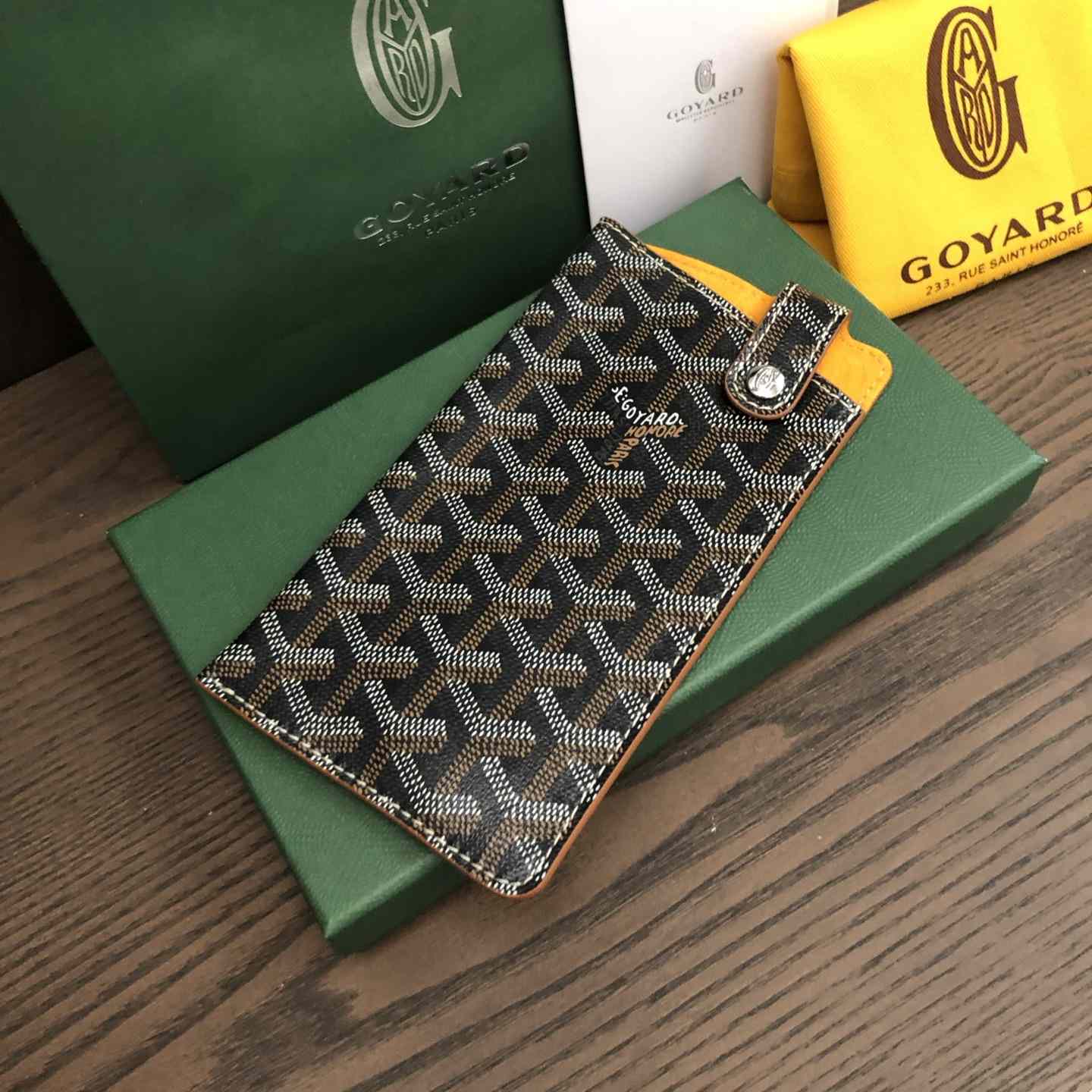Goyard Montmartre GM Case - DopestKickz