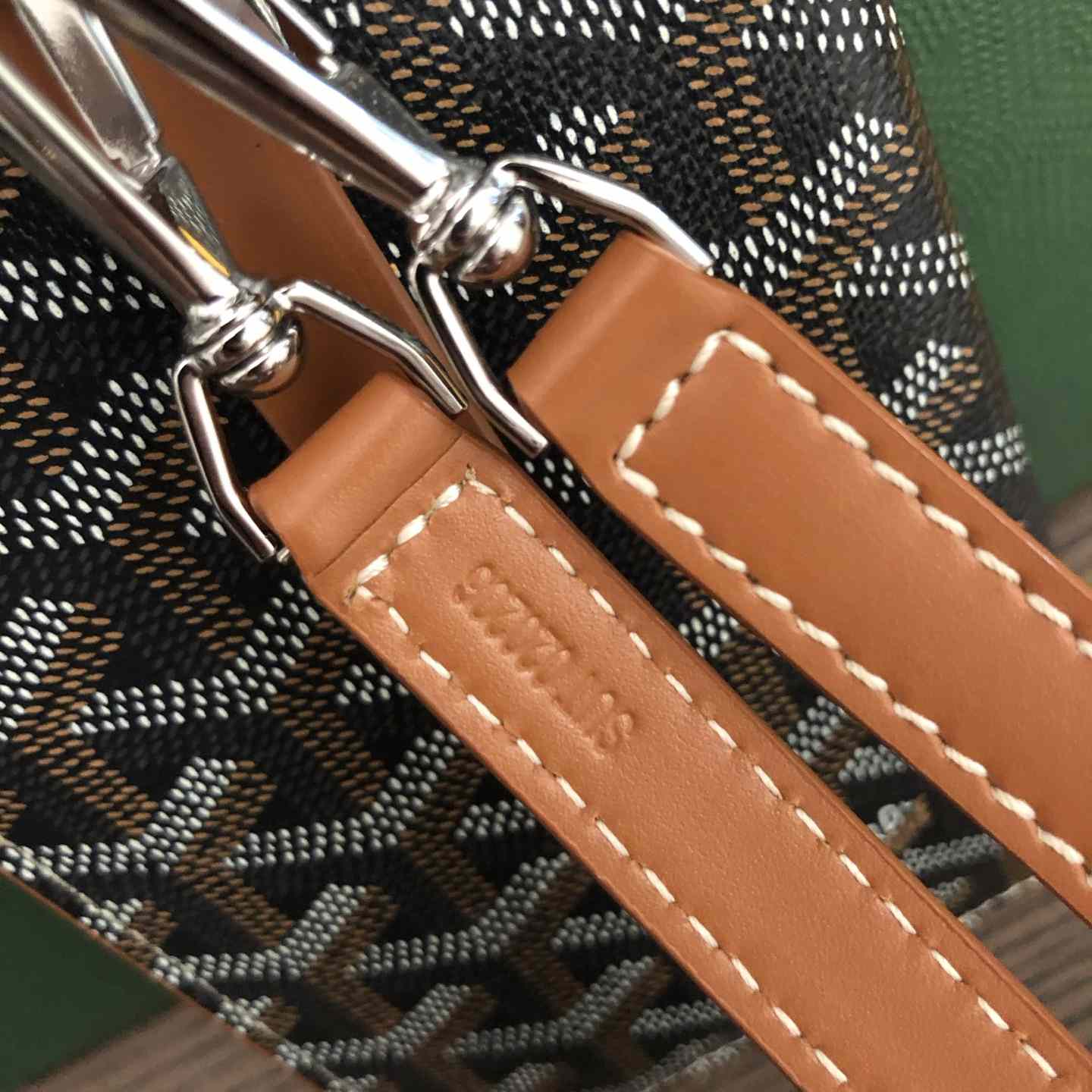 Goyard Montmartre GM Case - DopestKickz
