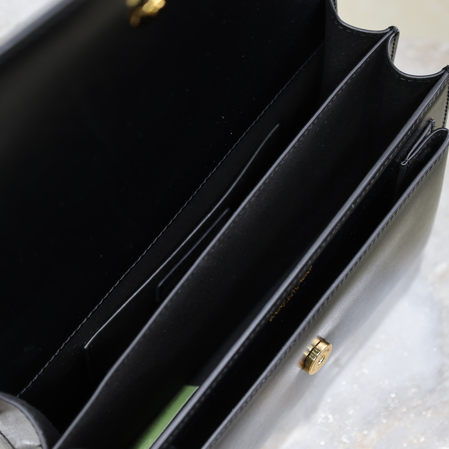 Saint Laurent Women Sunset Medium Leather Shoulder Bag （22x8x16 cm） - DopestKickz