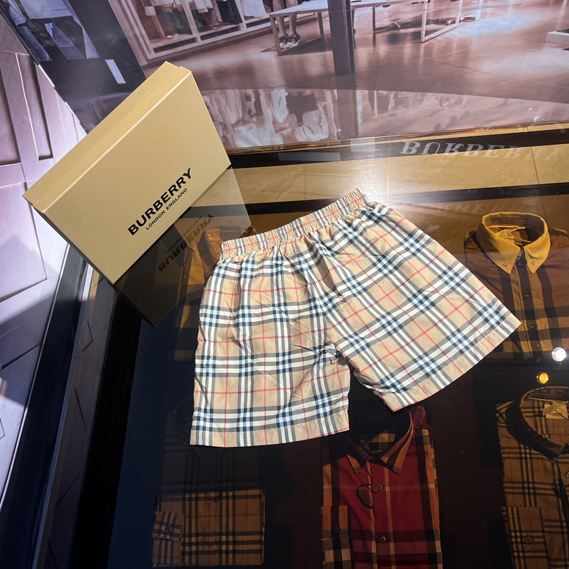 Burberry Shorts - DopestKickz