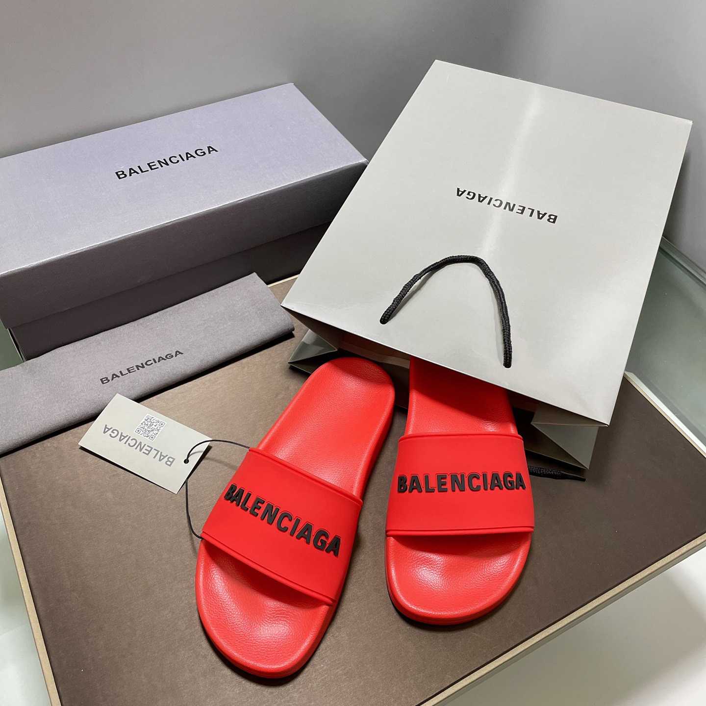 Balenciaga Pool Slide - DopestKickz