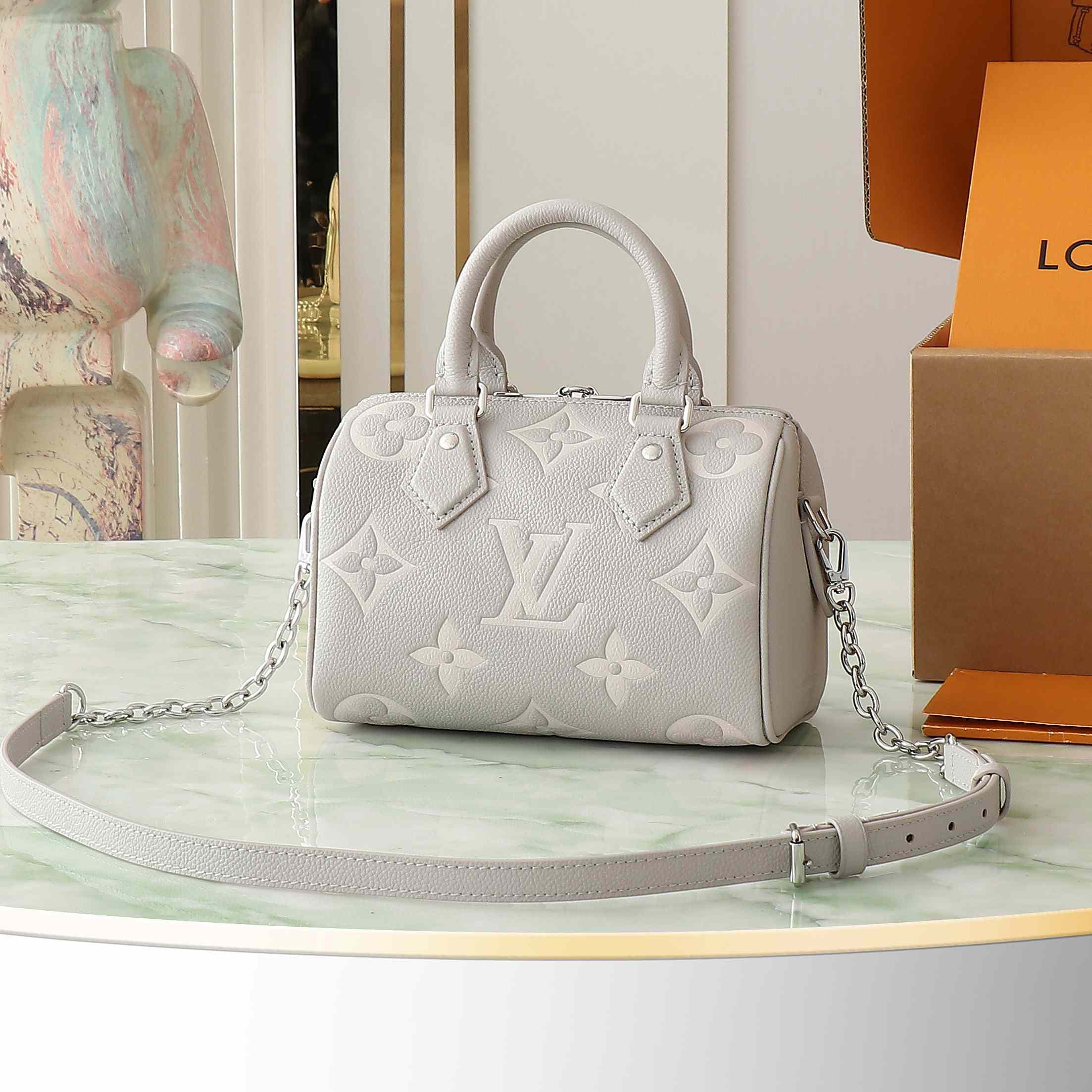 Louis Vuitton Speedy Bandoulière 20   M14207 - DopestKickz