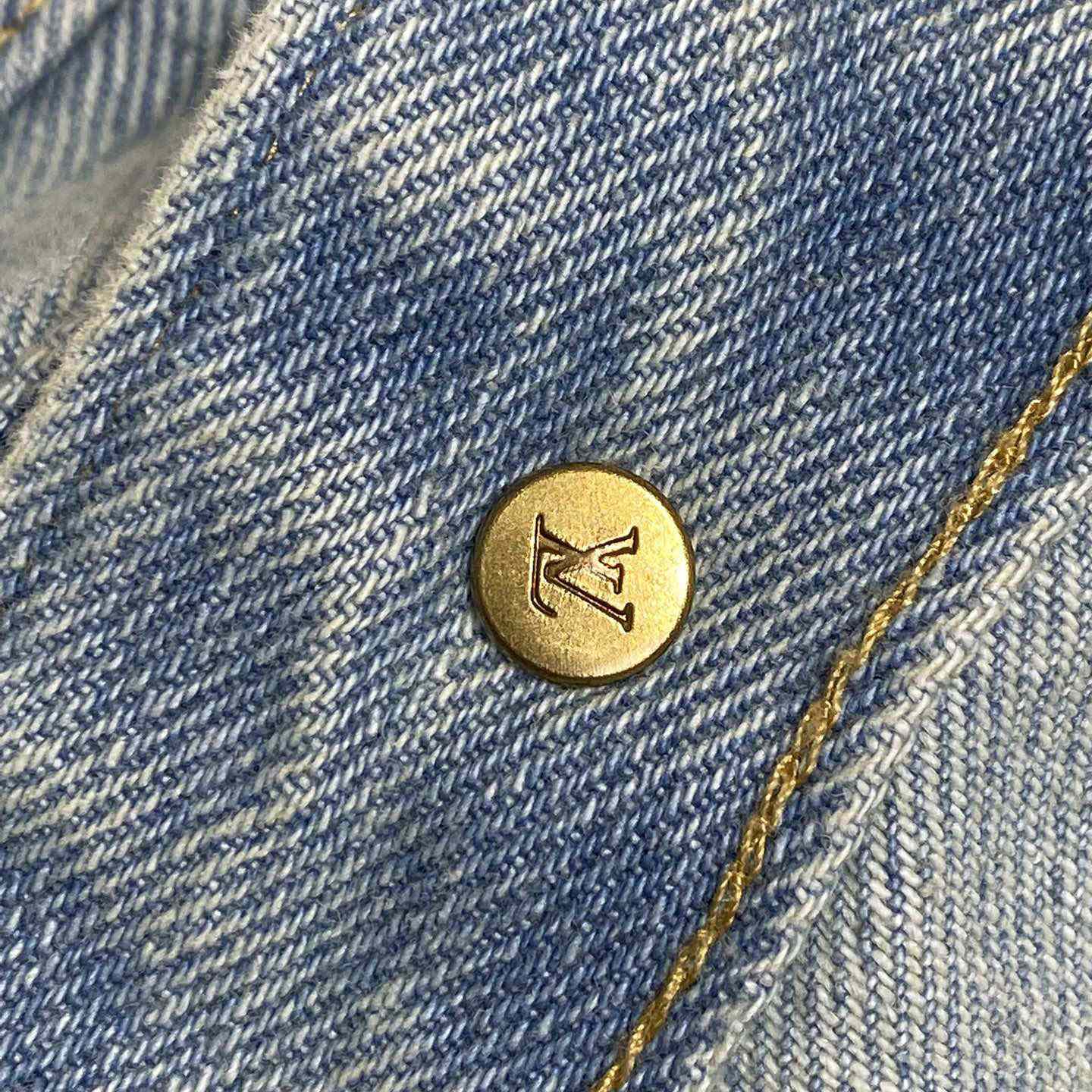 Louis Vuitton Damier Denim Trucker Jacket    1AHBE2 - DopestKickz