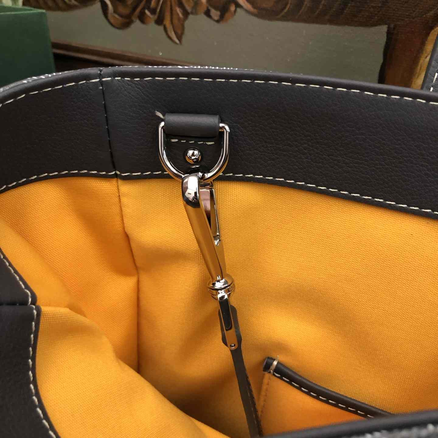 Goyard Voltaire Bag （Without a box） - DopestKickz