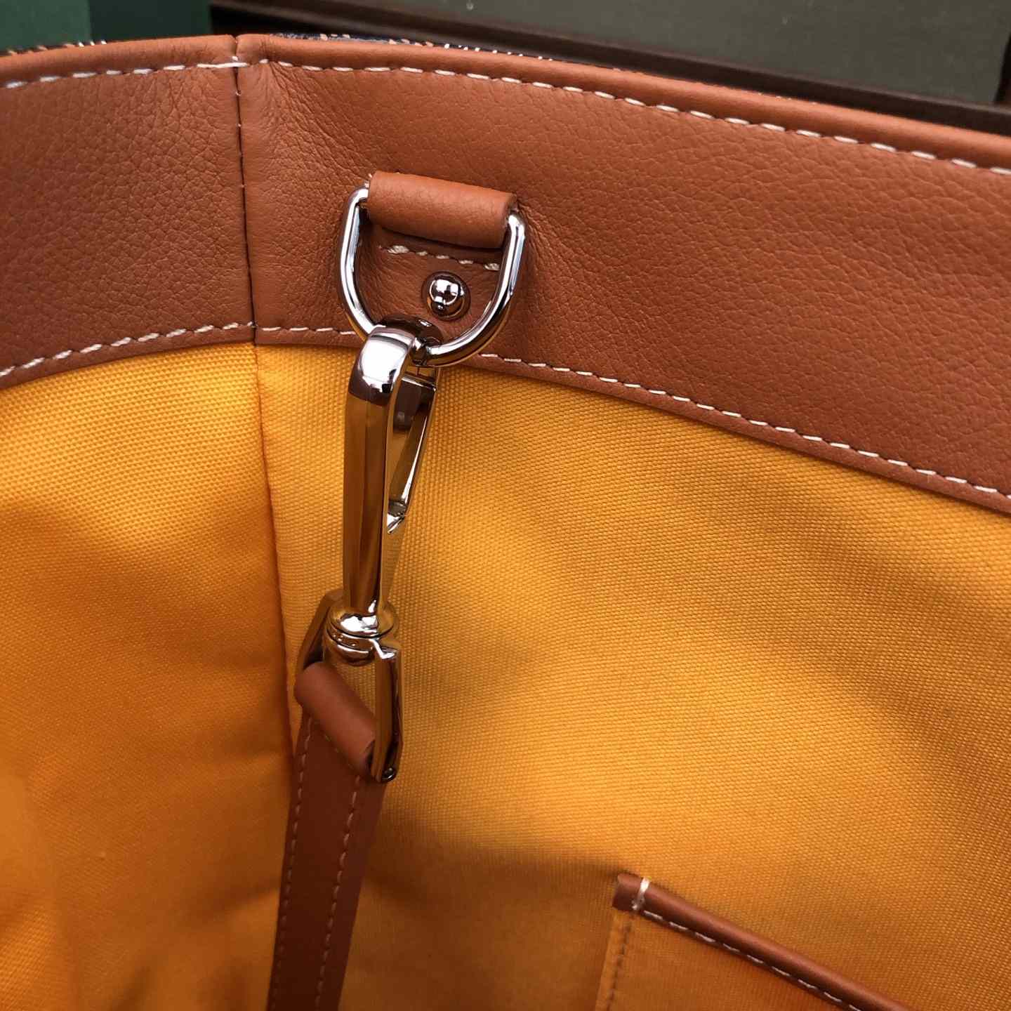 Goyard Voltaire Bag （Without a box） - DopestKickz