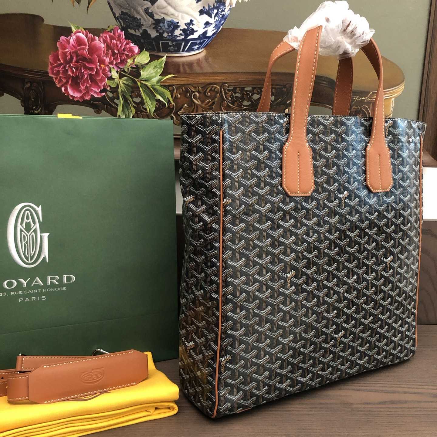 Goyard Voltaire Bag （Without a box） - DopestKickz
