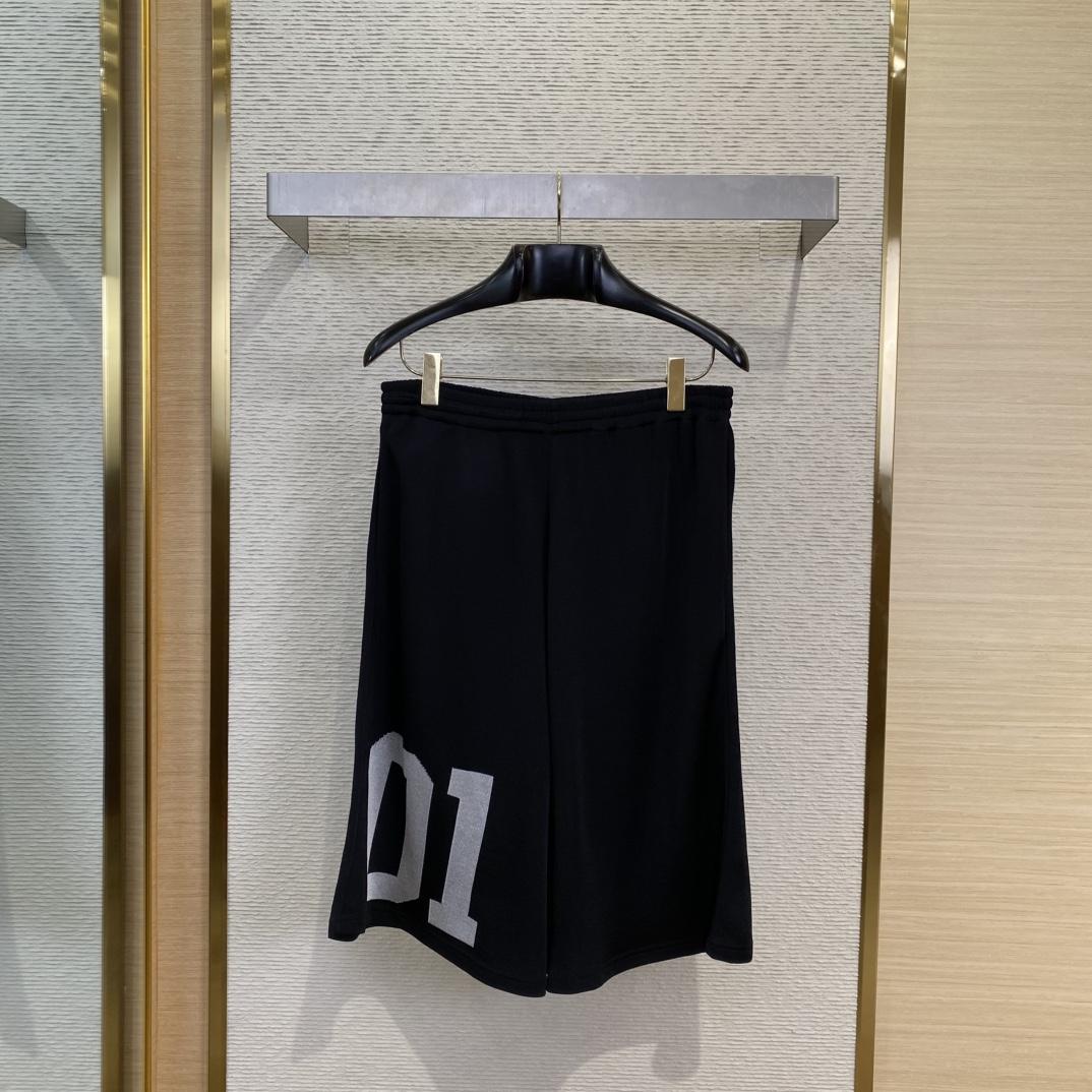 Balenciaga Basketball Series - Shorts In Black And White - DopestKickz