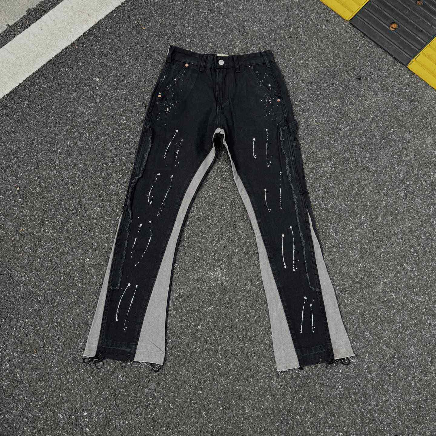 Gallery Dept Cross Jeans - DopestKickz