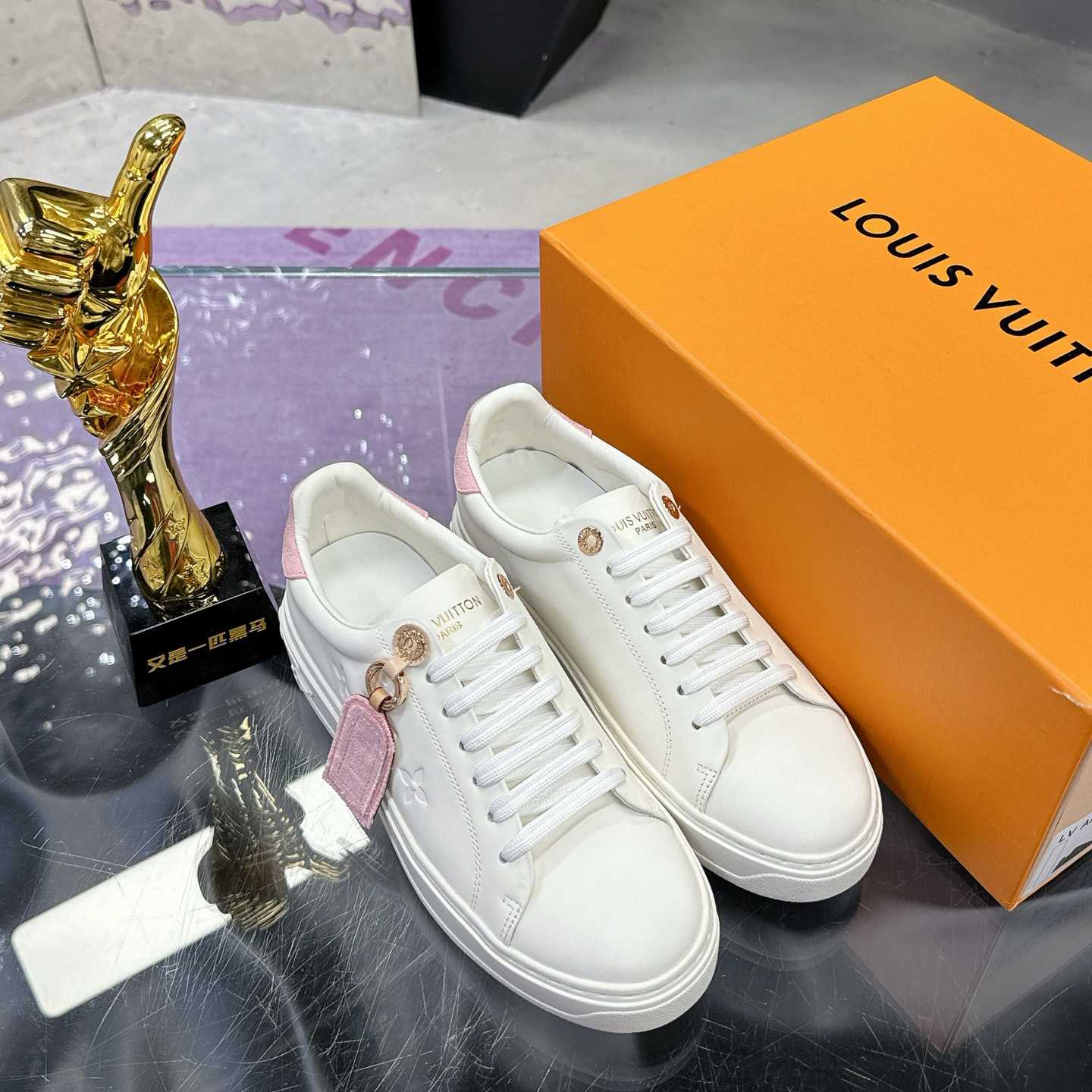 Louis Vuitton Time Out Sneaker  1AGUXU - DopestKickz