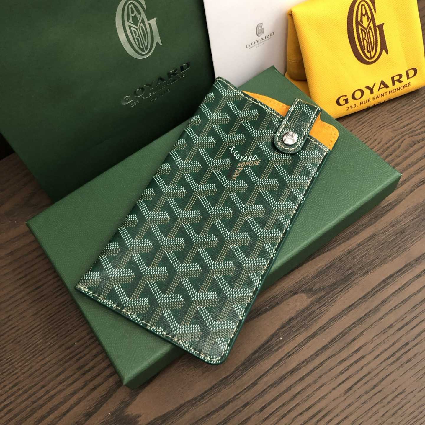 Goyard Montmartre GM Case - DopestKickz