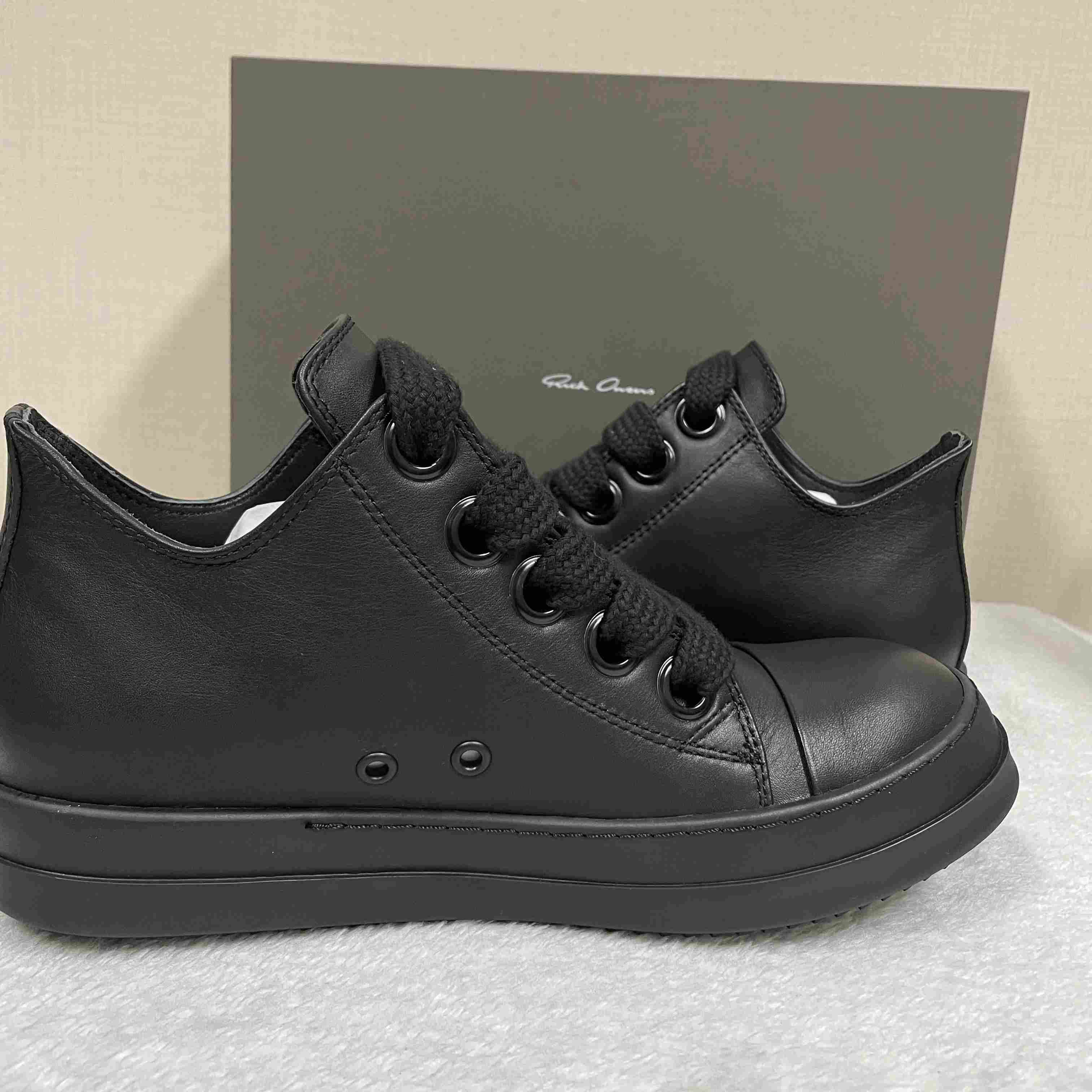 Rick Owens Fogachine Sneaker - DopestKickz